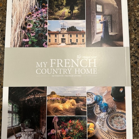 My French Country Home Magazine - Issue Set/Oct 2023 - Picture 2 of 5